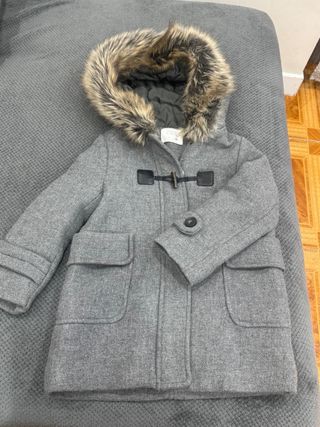 Abrigo Zara Niña Gris con Capucha TALLA 7