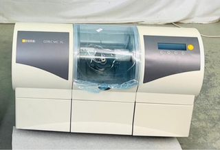 Sirona CEREC MC XL fresadora dental