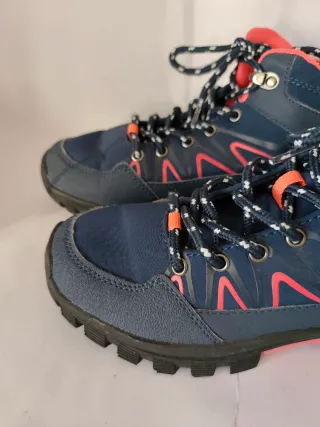 Botas montaña de niña N°36 de Tex.