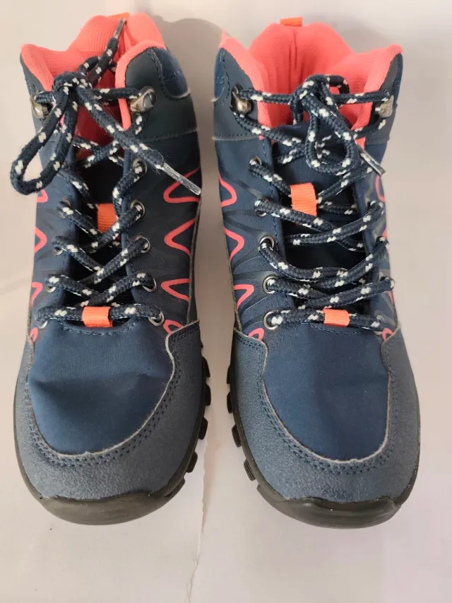 Botas montaña de niña N°36 de Tex.