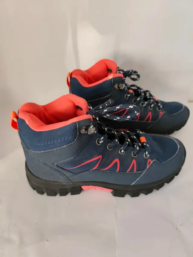 Botas montaña de niña N°36 de Tex.