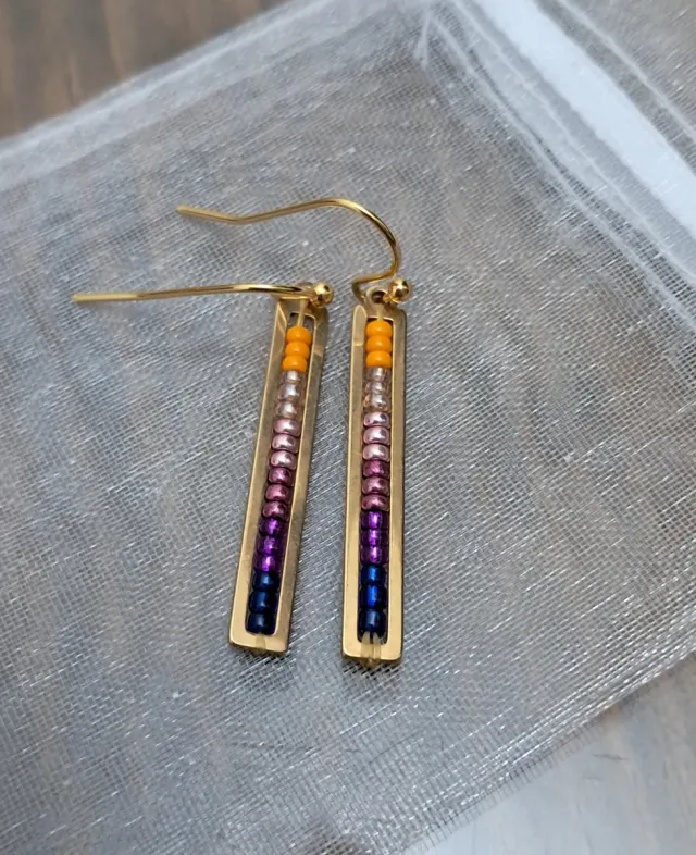 Pendientes hechos a mano con cuentas Miyuki