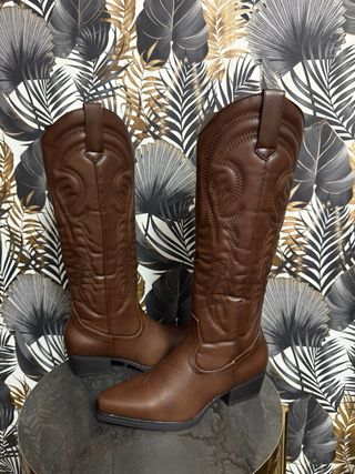 Stivali Camperos Marrone Donna