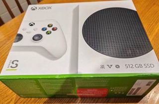 Xbox Series S + Controller con batteria ricaricabile