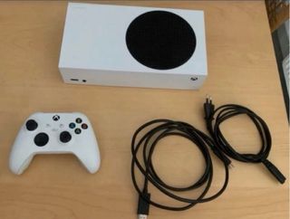 Xbox Series S + Controller con batteria ricaricabile
