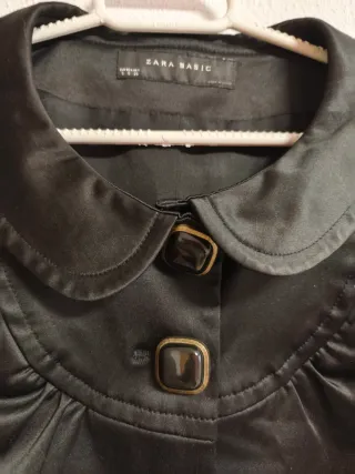 Chaqueta torera de chica talla S de Zara.