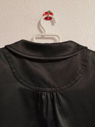 Chaqueta torera de chica talla S de Zara.