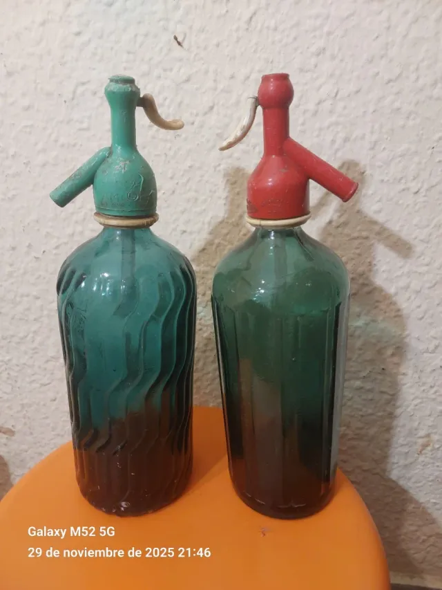 Set di 4 sifoncini antichi verdi modernisti