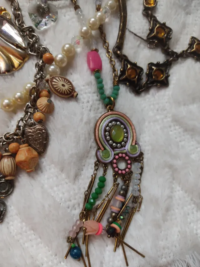 Lote de bijuterias antigas