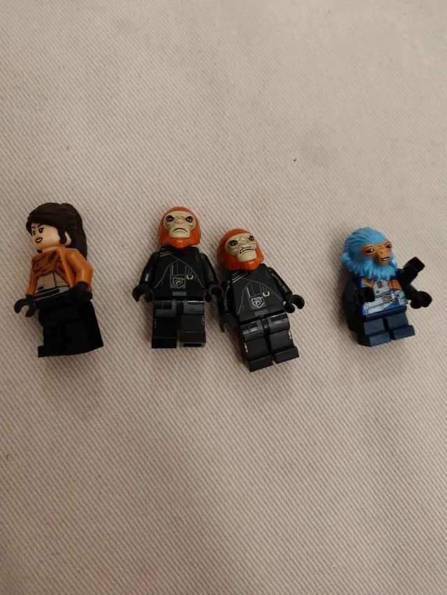 Figuras Lego Star Wars 75219 AT-Hauler