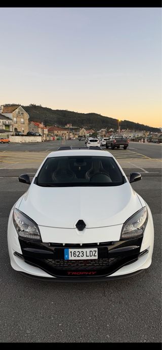 Renault Megane rs trophy