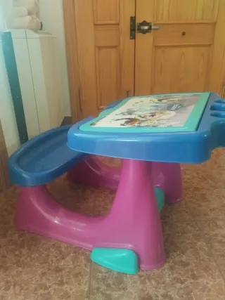Pupitre infantil azul