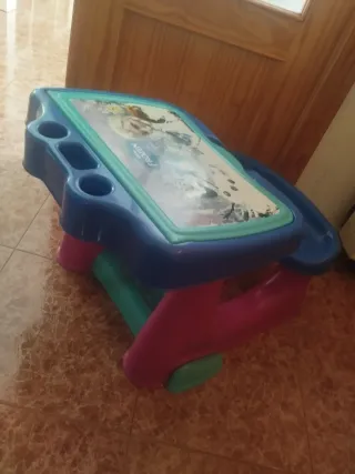 Pupitre infantil azul