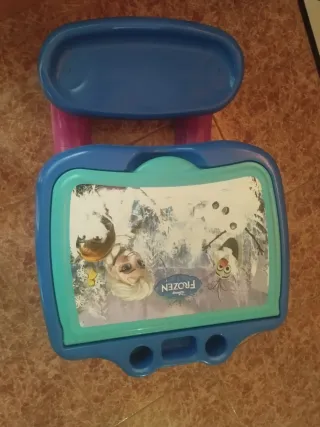 Pupitre infantil azul