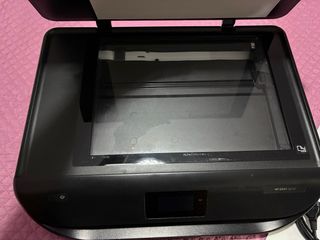 Impresora HP Negra prácticamente Nueva