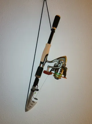 Caña de pesca TKK 210 completa