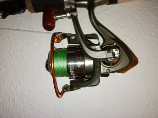 Caña de pesca TKK 210 completa