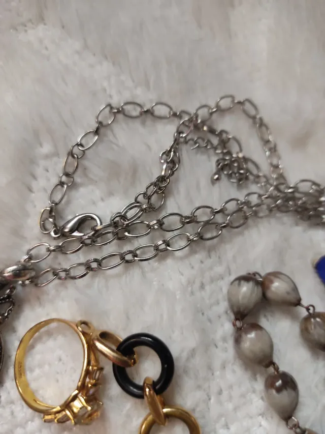 Conjunto de bijuterias antigas