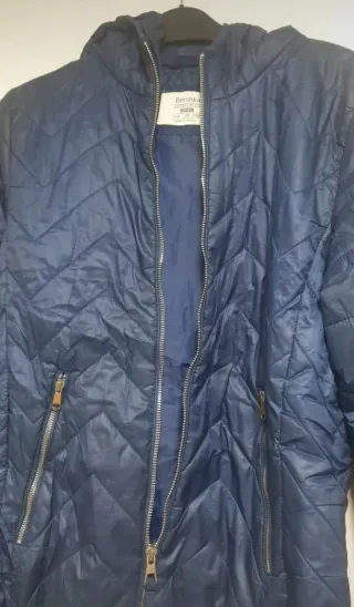 Chaqueta acolchada azul mujer Bershka