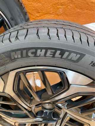 Llantas + neumático Michelin. Citroën C4.