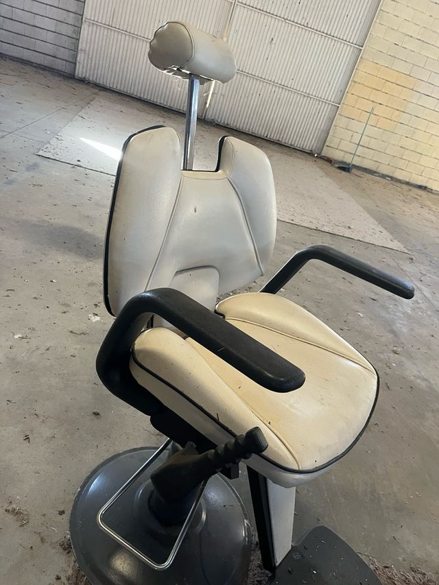 Seggiola da barbiere professionale