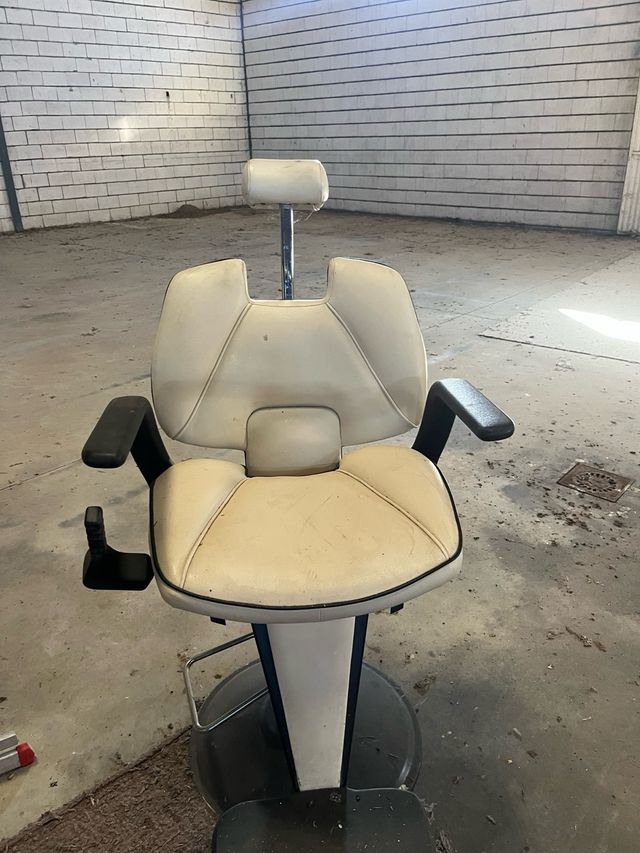 Seggiola da barbiere professionale