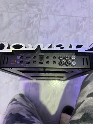 Etapa de Potencia Monacor 1400W Subwoofer JBL GT4