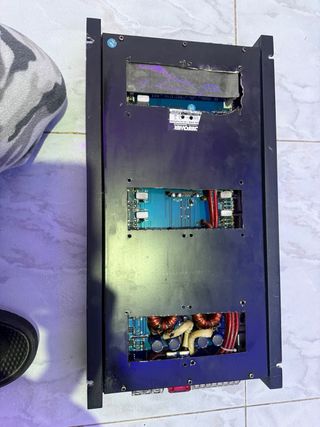 Etapa de Potencia Monacor 1400W Subwoofer JBL GT4