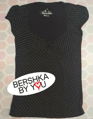 Camiseta Bershka lunares