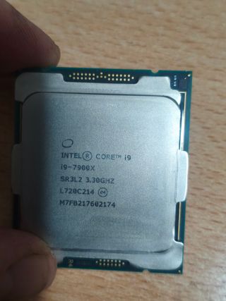 Procesador Intel i9-7900X LGA2066 Sin comprobar