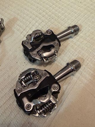 Botas Ciclismo Negras con Cierre BOA