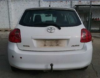 8966102e10 centralita motor toyota auris 4369348