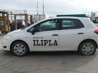 8966102e10 centralita motor toyota auris 4369348