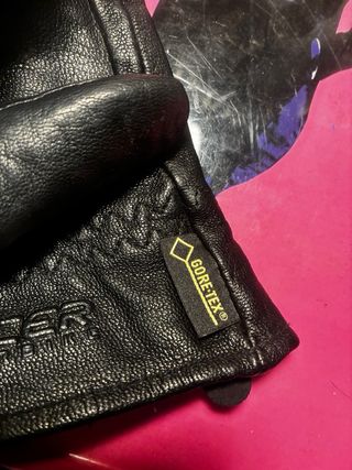 guantes son RACER – modelo “Rain X-Trafit GTX”