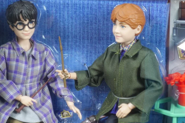 Harry Potter e Ron no trem de Hogwarts