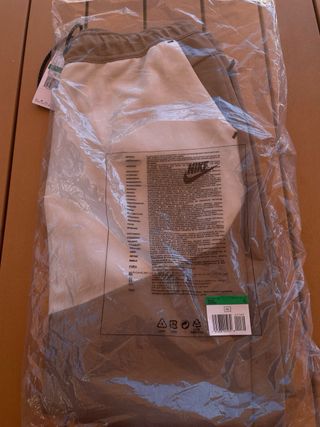 Pantalón Nike Tech Fleece Beige Talla XL