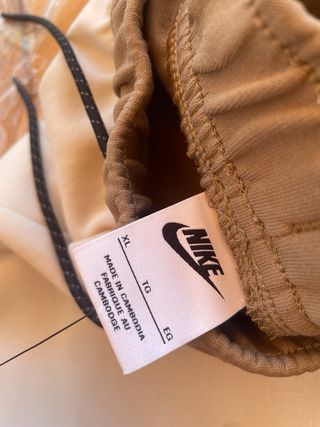 Pantalón Nike Tech Fleece Beige Talla XL