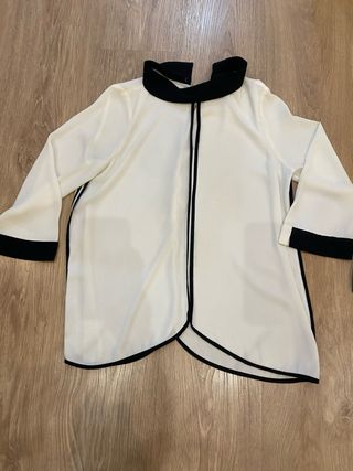 Blusón Zara Beige y Negro Talla M