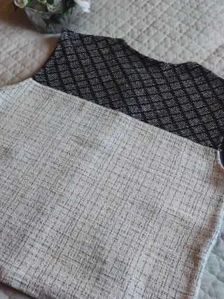 Chaleco excelente  Sfera Mujer , gris/beige ,negro