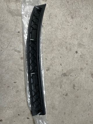 Moldura BMW Serie 3 E46