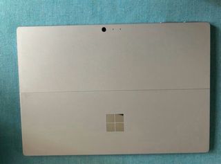 Microsoft Surface Pro 5 (1796) y Stylus Pen