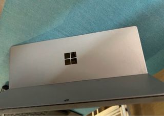 Microsoft Surface Pro 5 (1796) y Stylus Pen