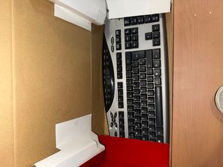 Teclado y Ratón Genius Twintouch Optical Office