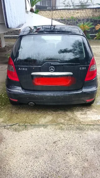 Mercedes-Benz Clase A targa polacca