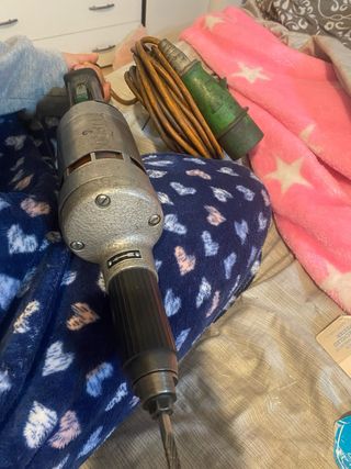 Taladro eléctrico vintage