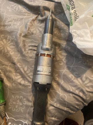 Taladro eléctrico vintage