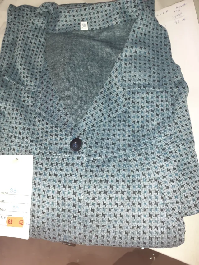 Batas de punto mujer manga larga otoño invierno.