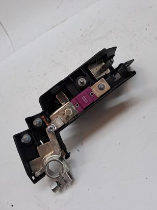 CAJA RELES / FUSIBLES AUDI A1 CITYCARVER (GBH)