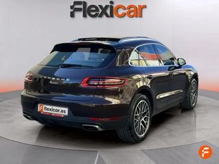 Porsche Macan -