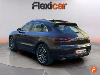 Porsche Macan -